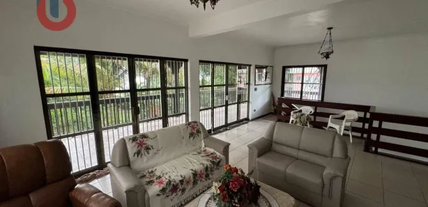 Sobrado com 5 Quartos para alugar, 340m² no Indaiá, Bertioga