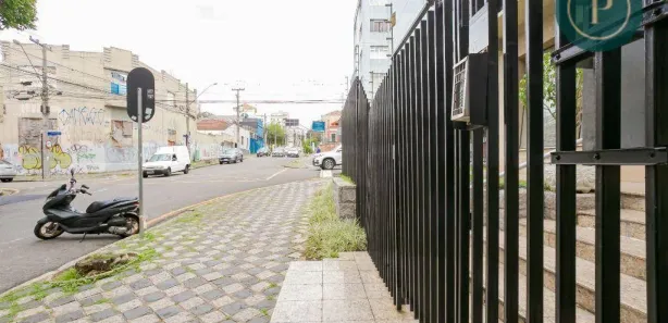 Andar / Laje corporativa para alugar, 119m² no São Francisco, Curitiba