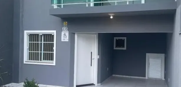 Sobrado com 3 Quartos à venda, 154m² no Costa e Silva, Joinville