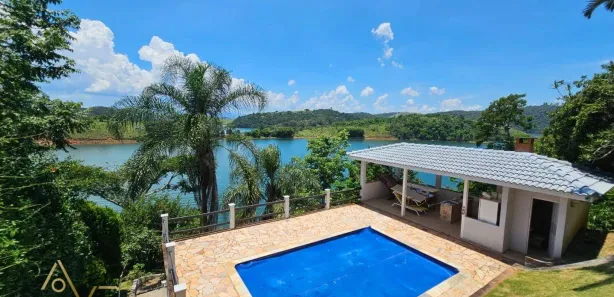 Fazenda / Sítio / Chácara com 3 Quartos à venda, 230m² no Portal da Igaratá, Igaratá