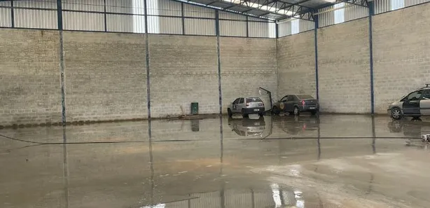 Galpão / Depósito / Armazém à venda, 793m² no Jardim das Alterosas 1ª Seção, Betim