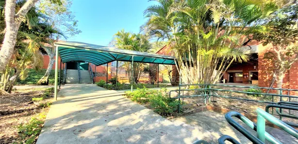 Prédio Inteiro para alugar, 2492m² no Jardim Colibri, Embu das Artes