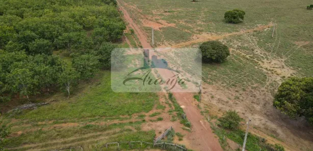 Fazenda / Sítio / Chácara com 2 Quartos à venda, 661m² no , Lagoa da Confusão
