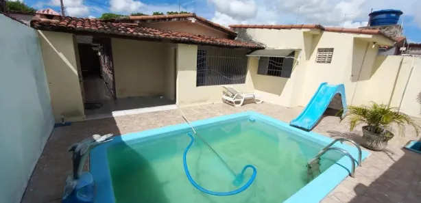 Casa com 3 Quartos para alugar, 85m² no Monte Castelo, Parnamirim