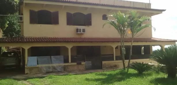 Fazenda / Sítio / Chácara com 14 Quartos à venda, 15000m² no Santo Antônio, Duque de Caxias