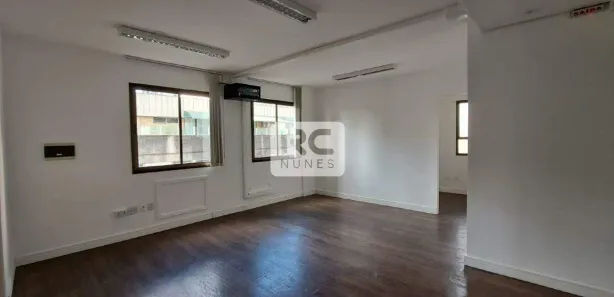 Conjunto Comercial / Sala para alugar, 110m² no Savassi, Belo Horizonte