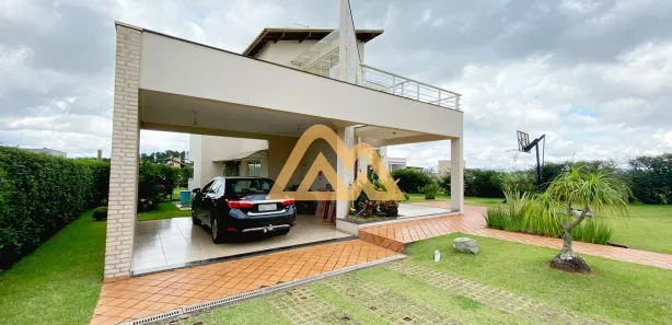 Sobrado com 3 Quartos à venda, 270m² no Bortolan Norte I, Poços de Caldas