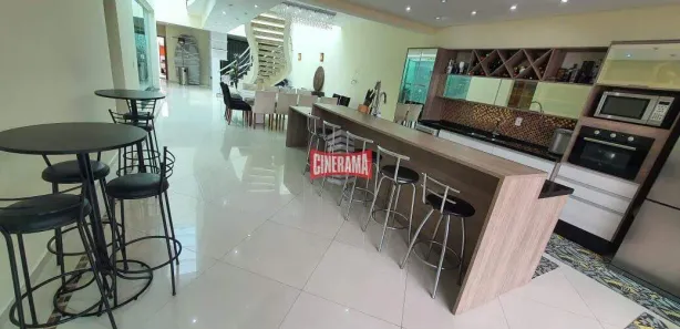 Sobrado com 4 Quartos para alugar, 640m² no Santa Maria, São Caetano do Sul