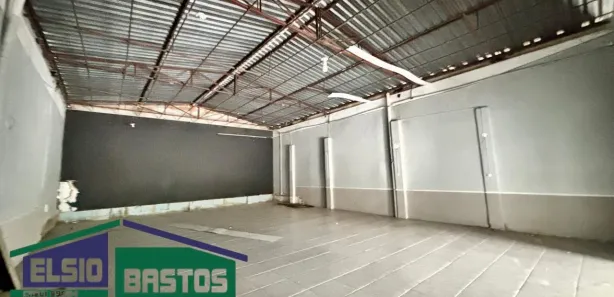 Galpão / Depósito / Armazém para alugar, 180m² no Campo Grande, Rio de Janeiro