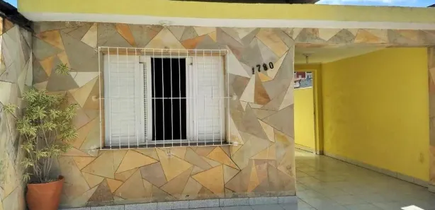 Casa Comercial com 2 Quartos para alugar, 70m² no Centro, Suzano