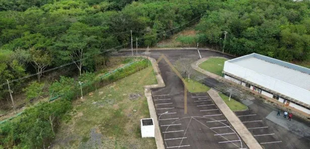 Galpão / Depósito / Armazém para venda ou aluguel, 6900m² no Antônio Zanaga, Americana