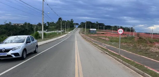 Terreno / Lote / Condomínio à venda, 390m² no Jardim Aracatuba, Campina Grande do Sul