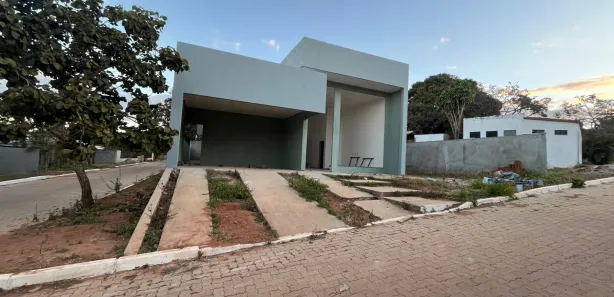 Casa de Condomínio com 3 Quartos à venda, 210m² no Setor Habitacional Tororó, Brasília