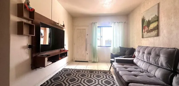 Casa com 2 Quartos para alugar, 160m² no Centro, Penha