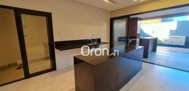 Sobrado com 4 Quartos à venda, 228m² no Jardins Capri, Senador Canedo