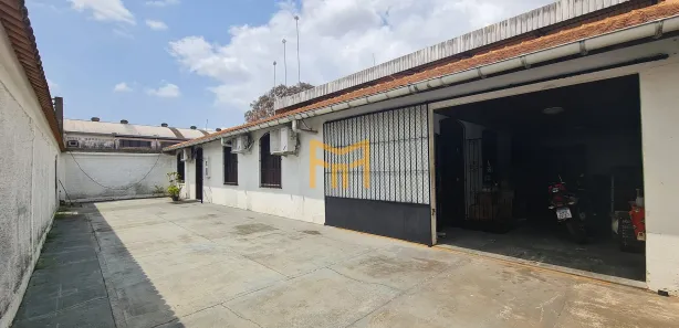 Galpão / Depósito / Armazém com 5 Quartos à venda, 680m² no Águas Lindas, Ananindeua