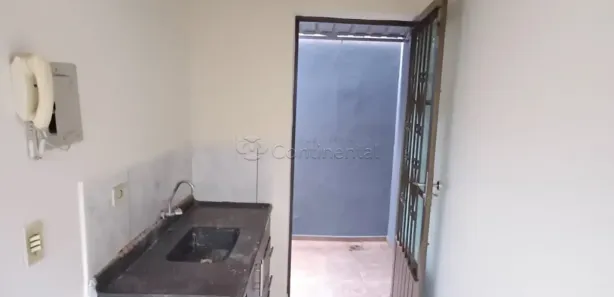 Kitnet com 2 Quartos para alugar, 65m² no Vila Industrial, Dourados
