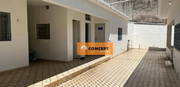 Casa Comercial com 3 Quartos para alugar, 450m² no Vila Romanópolis, Ferraz de Vasconcelos