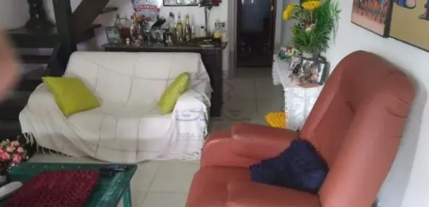 Casa de Condomínio com 2 Quartos à venda, 55m² no Palmeiras, Cabo Frio