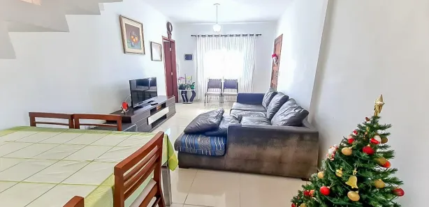 Sobrado com 3 Quartos à venda, 119m² no Colônia Faria, Colombo