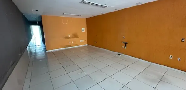 Loja / Salão / Ponto Comercial com 1 Quarto para alugar, 140m² no Centro, Campina Grande
