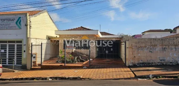 Casa Comercial com 3 Quartos à venda, 203m² no Centro, Cravinhos
