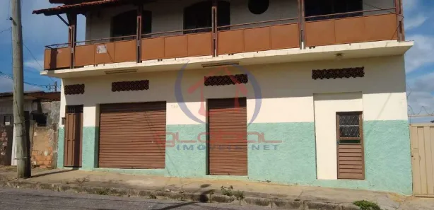 Prédio Inteiro com 3 Quartos à venda, 269m² no Vila Esportiva, Vespasiano