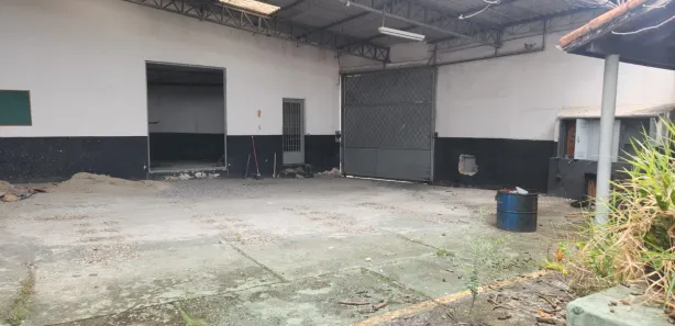 Galpão / Depósito / Armazém para alugar, 618m² no Jardim Cristina, Pindamonhangaba