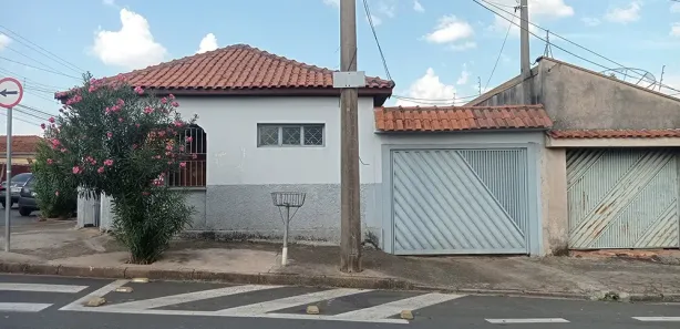 Casa com 2 Quartos para alugar, 70m² no Vila Claudia, Limeira