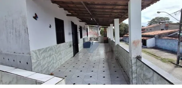 Casa com 3 Quartos à venda, 190m² no Olivença, Ilhéus