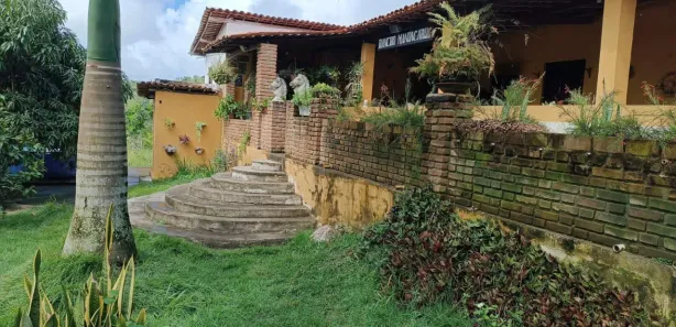 Fazenda / Sítio / Chácara com 3 Quartos à venda, 130m² no Matriz, Vitória de Santo Antão