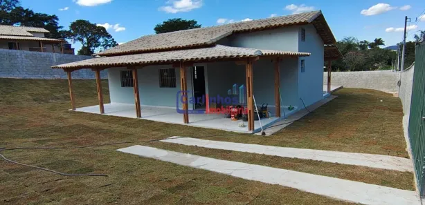 Fazenda / Sítio / Chácara com 2 Quartos à venda, 750m² no Saracura, Esmeraldas