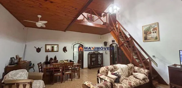 Fazenda / Sítio / Chácara com 8 Quartos para venda ou aluguel, 1000m² no Cachoeira, Atibaia