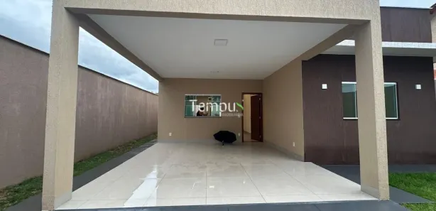 Casa com 3 Quartos à venda, 115m² no Centro, Abadia de Goiás