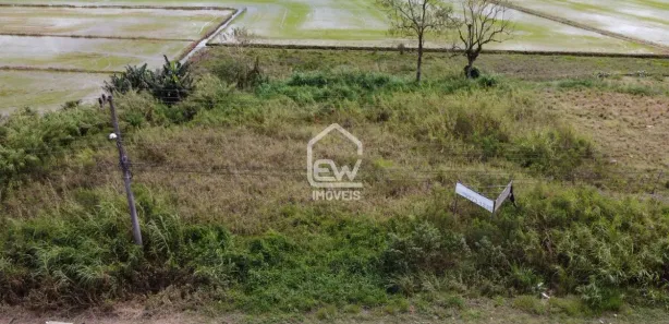 Galpão / Depósito / Armazém com 1 Quarto à venda, 1745m² no , Massaranduba