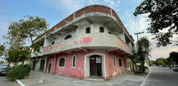 Hotel / Motel / Pousada com 6 Quartos à venda, 750m² no Braga, Cabo Frio