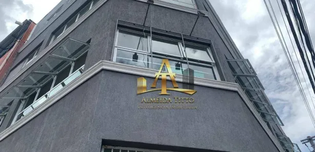 Prédio Inteiro à venda, 600m² no Centro, Jandira