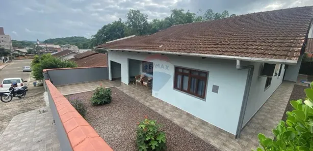 Casa com 4 Quartos à venda, 147m² no Badenfurt, Blumenau
