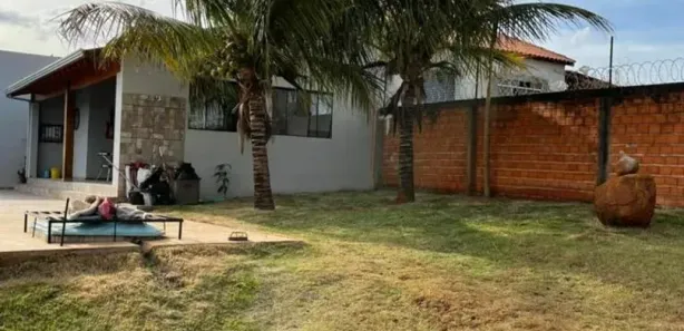 Fazenda / Sítio / Chácara com 3 Quartos à venda, 150m² no Área Rural de Cambé, Cambé