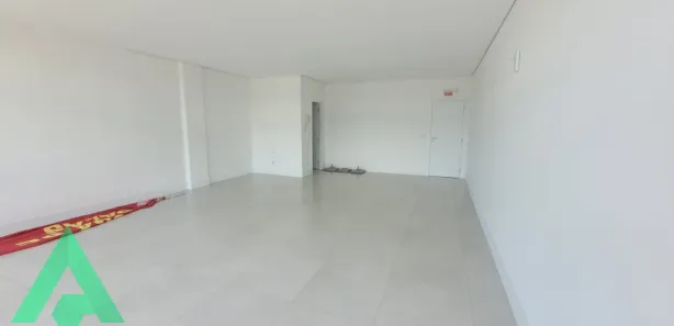 Conjunto Comercial / Sala para alugar, 55m² no Do Salto, Blumenau