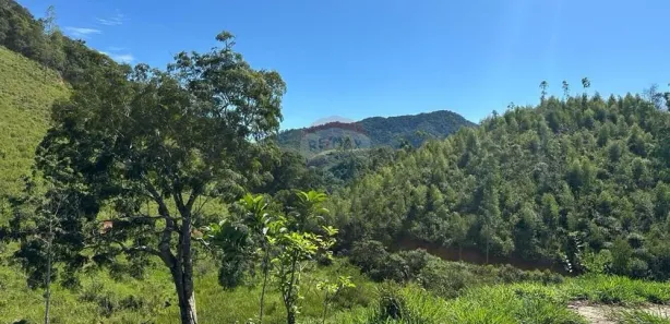 Fazenda / Sítio / Chácara à venda, 60m² no , Rio Bonito