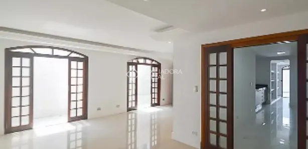 Casa com 3 Quartos para alugar, 373m² no Parque Terra Nova, São Bernardo do Campo