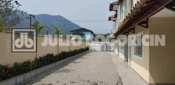 Casa de Condomínio com 3 Quartos à venda, 112m² no Cotia, Guapimirim