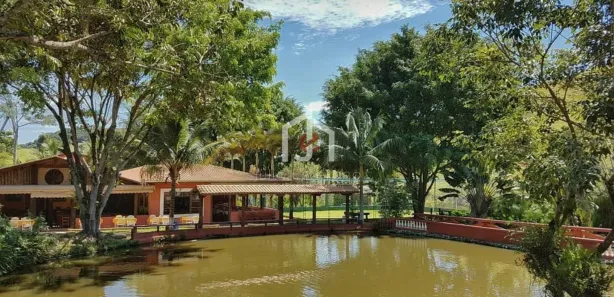 Fazenda / Sítio / Chácara com 2 Quartos à venda, 734m² no Estiva, Taubaté