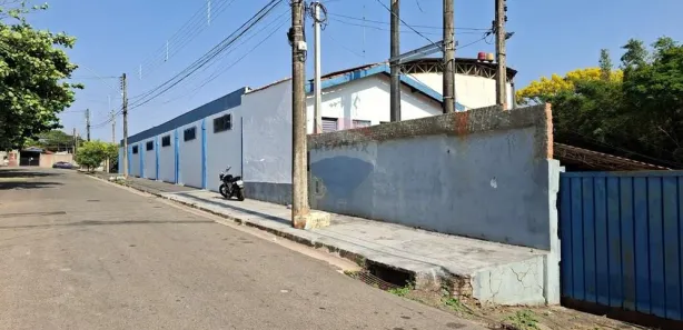 Galpão / Depósito / Armazém à venda, 1580m² no Vila Luzitana, São João da Boa Vista