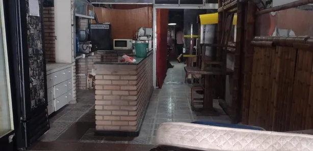 Casa Comercial para alugar, 150m² no Jardim Maria Rosa, Taboão da Serra
