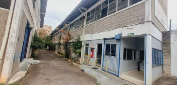 Prédio Inteiro para venda ou aluguel, 6353m² no Vila Louro, Embu-Guaçu