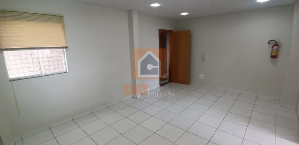 Loja / Salão / Ponto Comercial para alugar, 60m² no Centro, Ponta Grossa