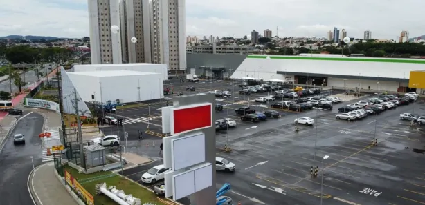 Loja / Salão / Ponto Comercial para alugar, 500m² no Ponte de São João, Jundiaí