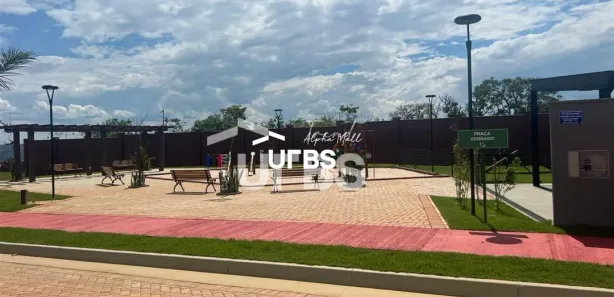 Terreno / Lote / Condomínio à venda, 666m² no Paranoá, Brasília
